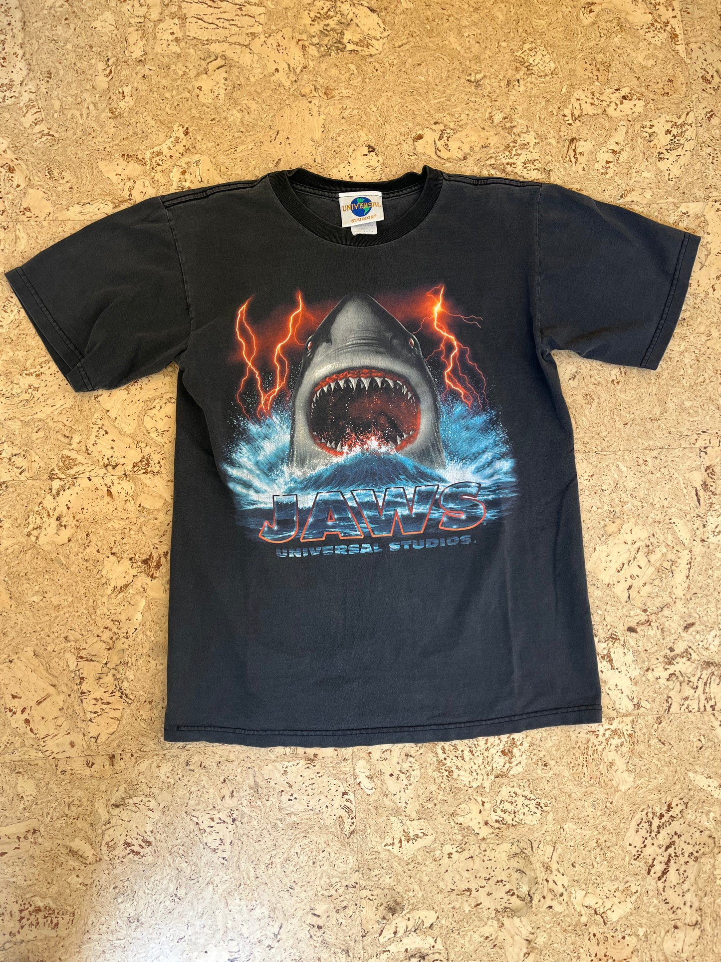 1997 Universal Studios Jaws Faded T-Shirt