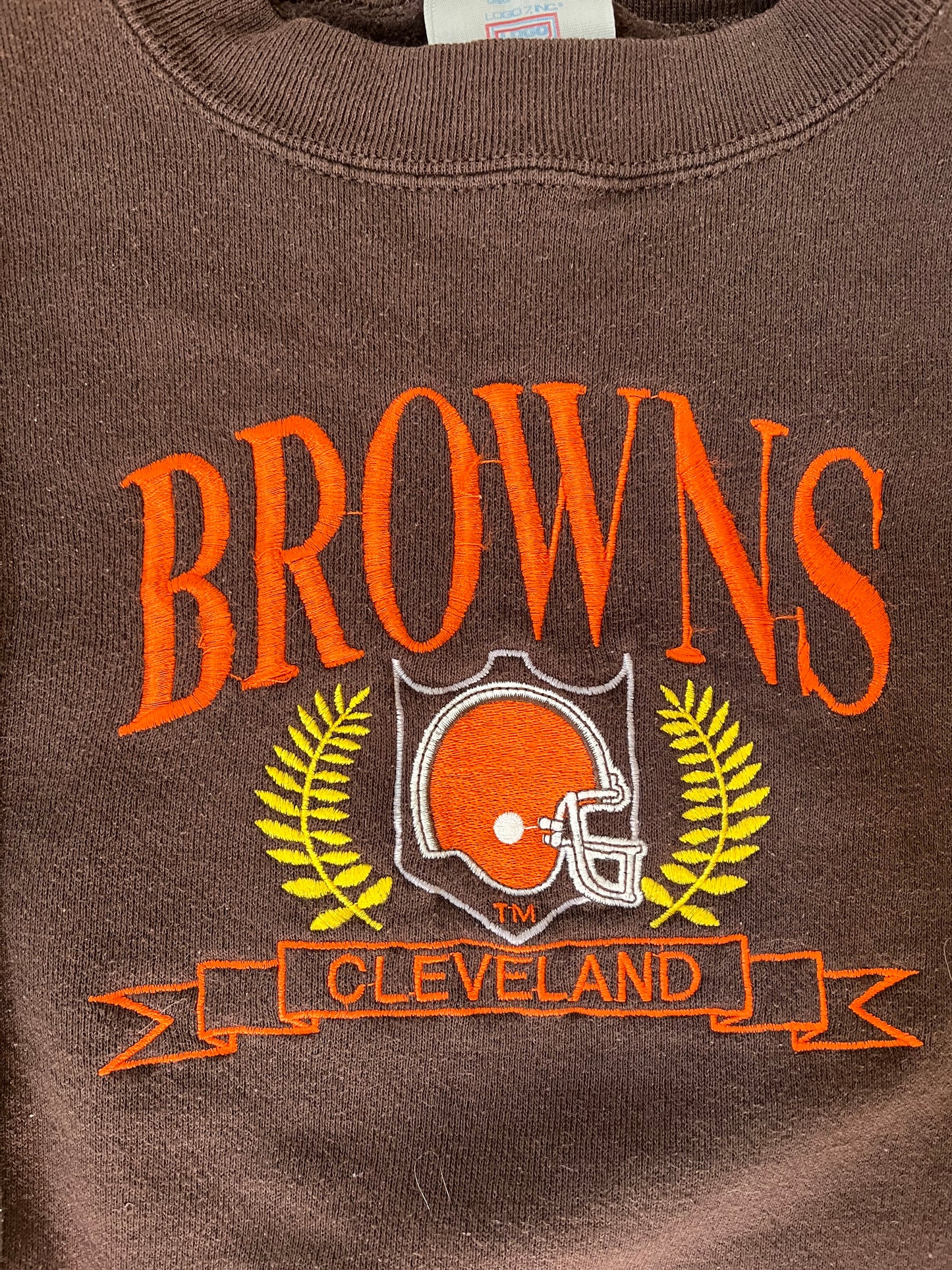 1990s Logo 7 Cleveland Browns Embroidered Crewneck