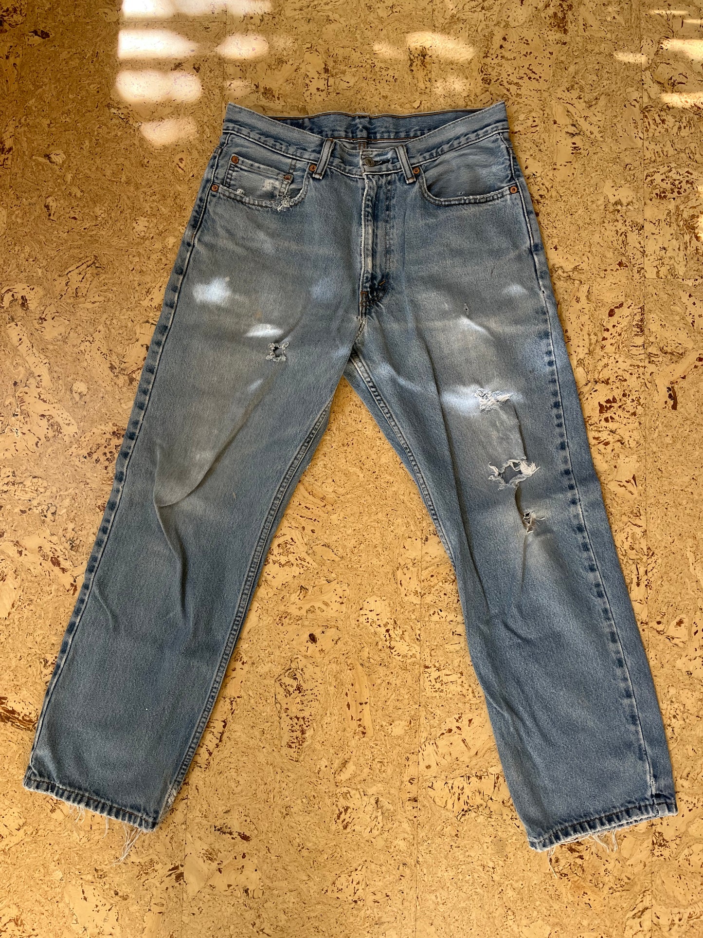 Levi's Thrashed Red Tab Blue Jeans 33x30"