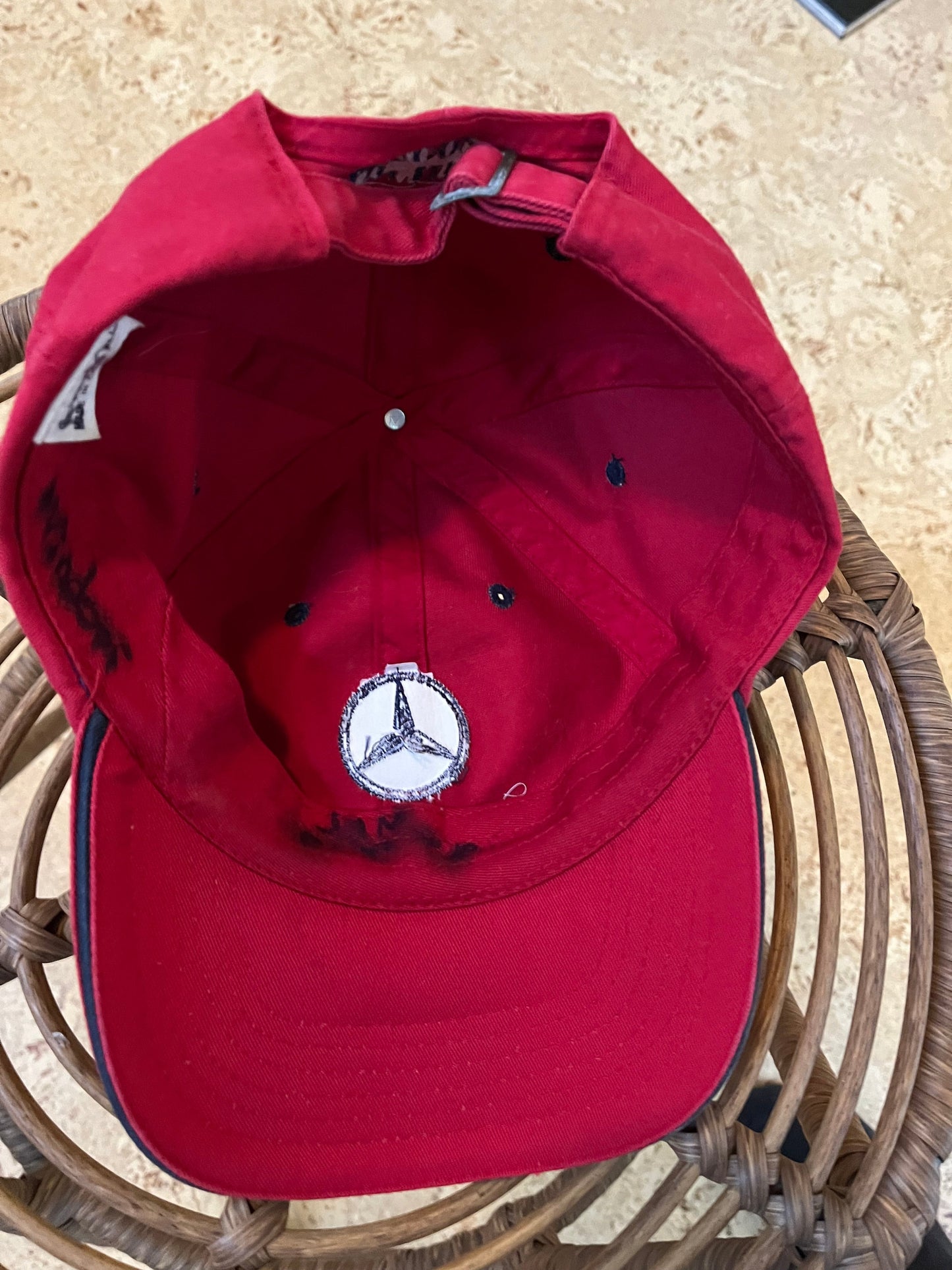 2002 Mercedes Benz Hat