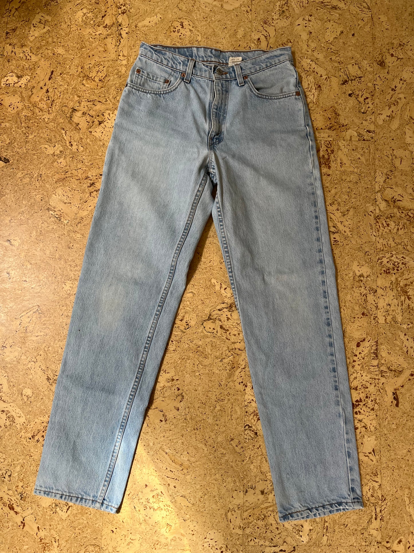 Vintage Red Tab Levi 550 Blue Jeans