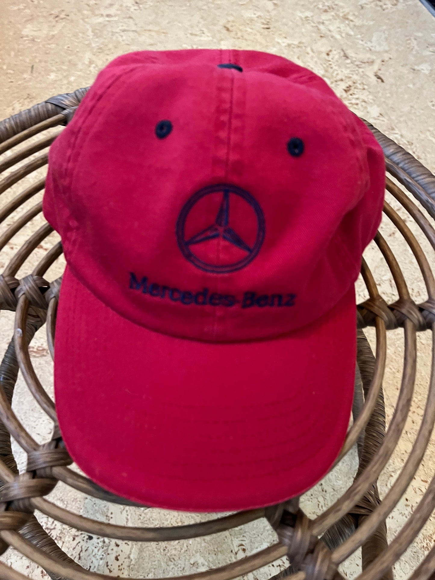 2002 Mercedes Benz Hat